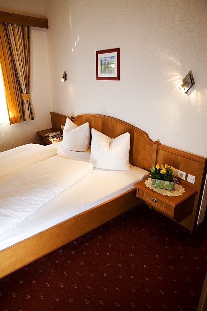 Apart Hotel Garni Strasser Zell am Ziller Exterior photo
